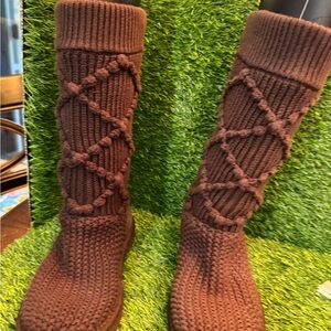 Ugg women’s Brown Argyle Knit Knee-High Boots size 5